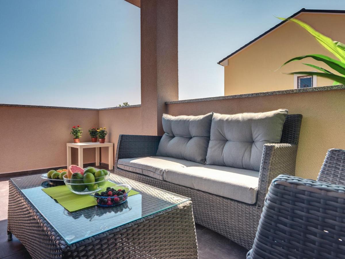 Villa Noemi By Interhome Ližnjan Extérieur photo