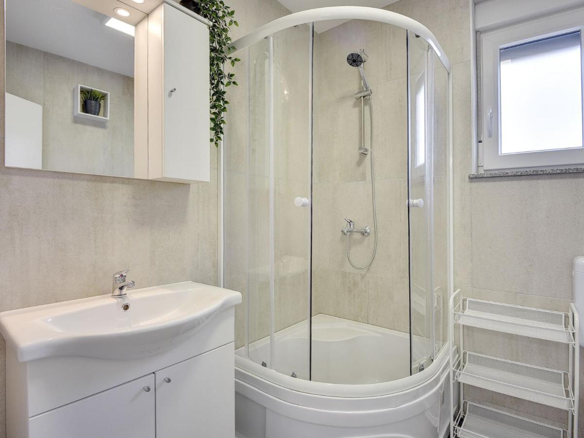 Villa Noemi By Interhome Ližnjan Extérieur photo