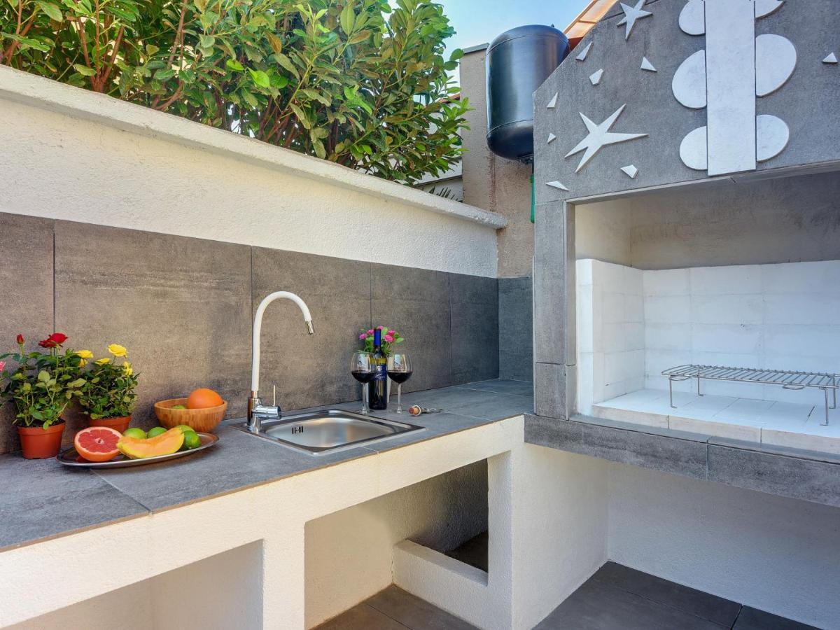 Villa Noemi By Interhome Ližnjan Extérieur photo