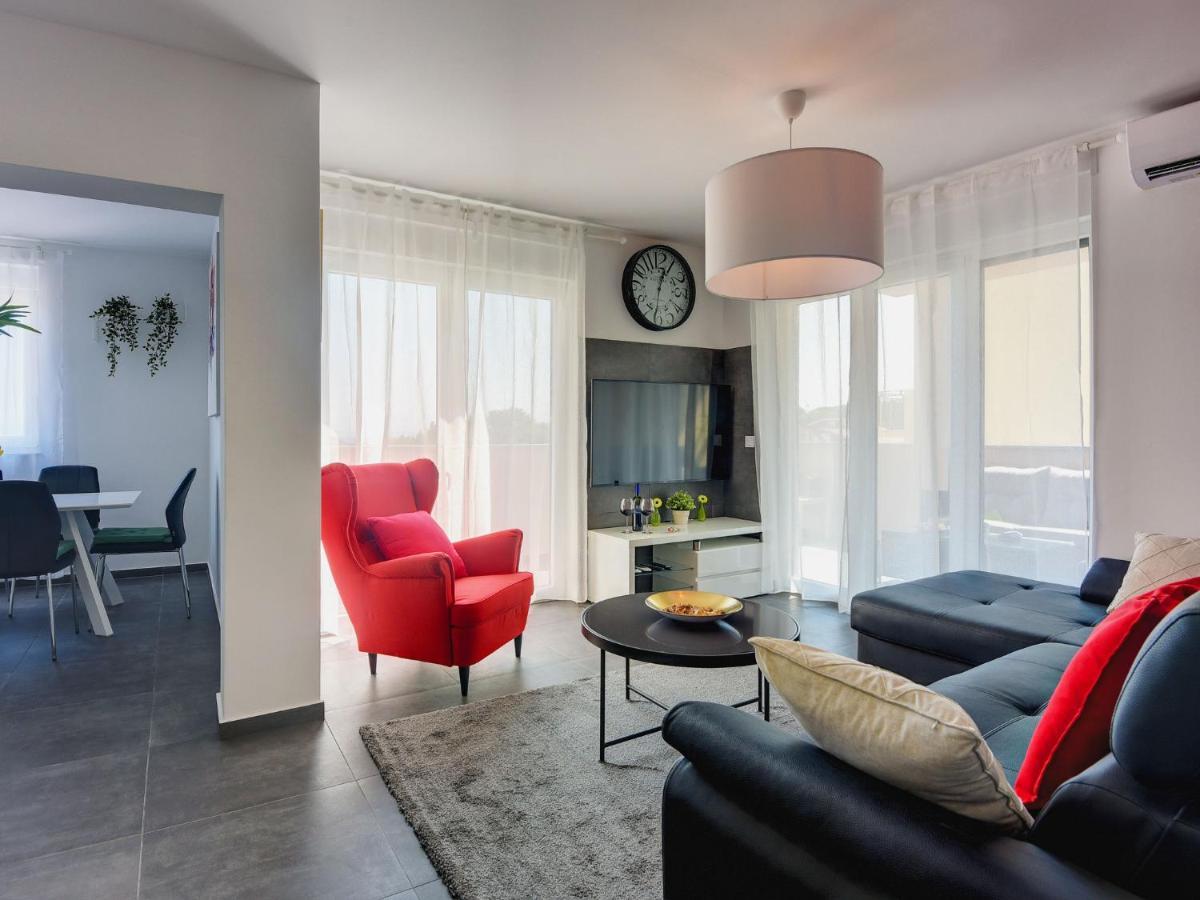 Villa Noemi By Interhome Ližnjan Extérieur photo