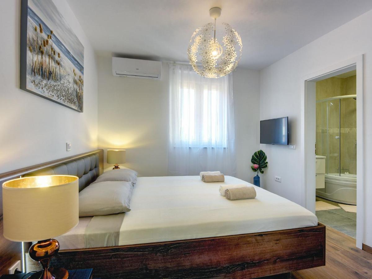 Villa Noemi By Interhome Ližnjan Extérieur photo