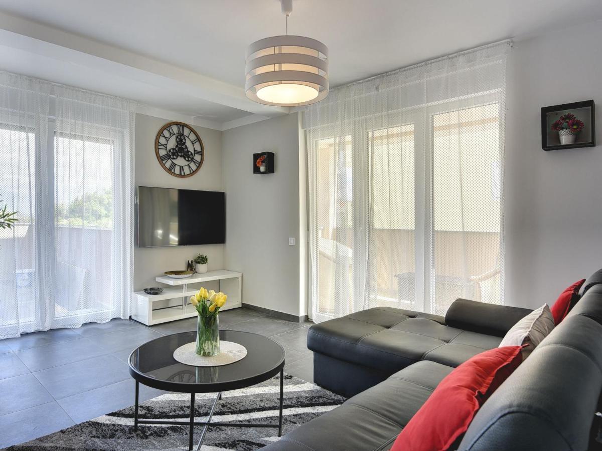 Villa Noemi By Interhome Ližnjan Extérieur photo